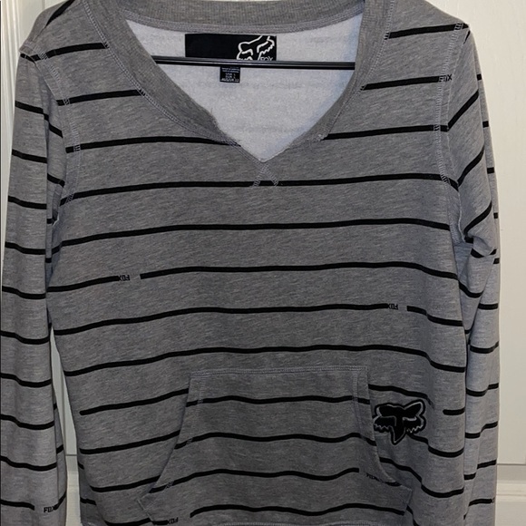 FOX pullover sweaters bundle - Picture 3 of 3